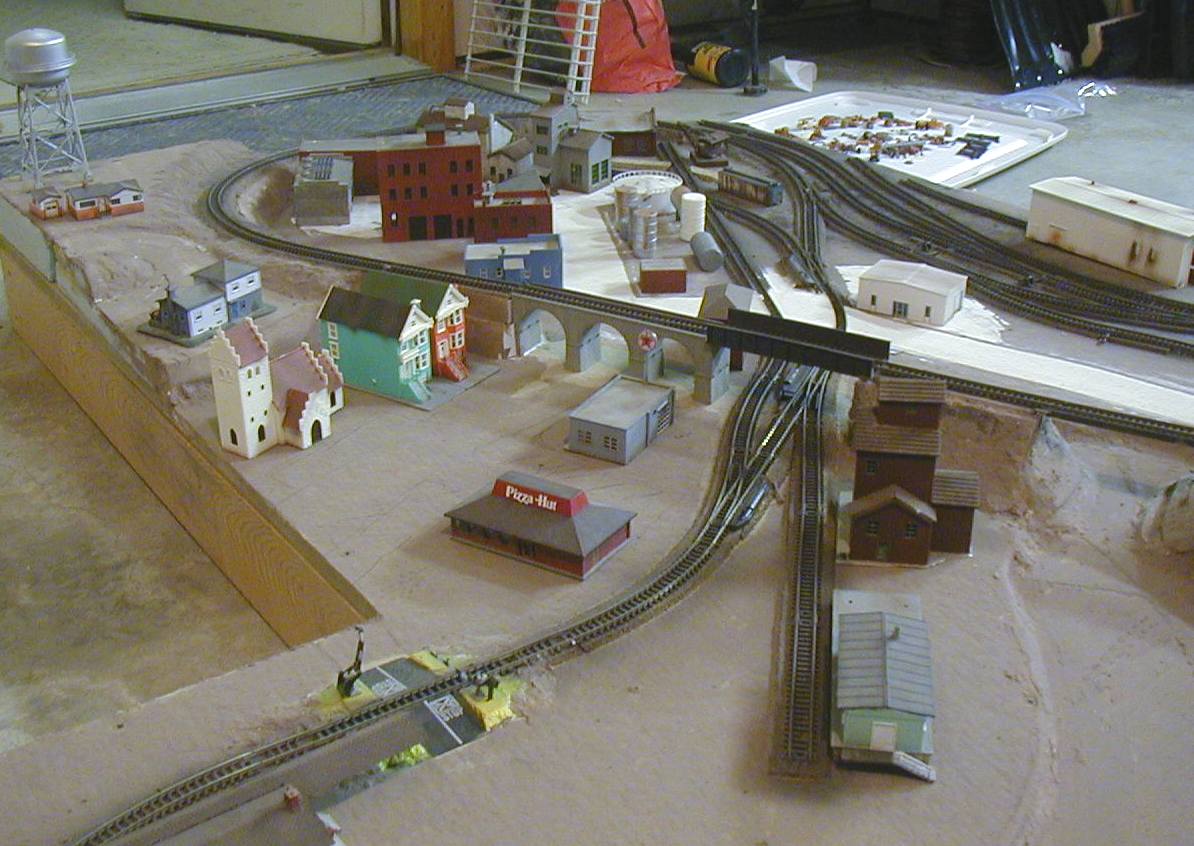 N scale layout